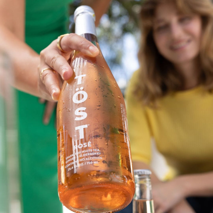 TÖST - Sparkling Rosé (750mL)
