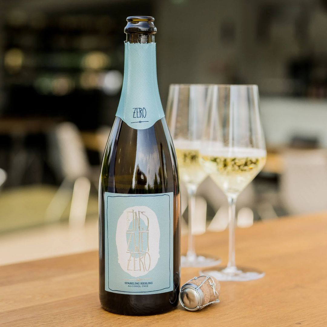 Sparkling Riesling Leitz Eins-Zwei Zero Non-Alcoholic Sparkling Riesling - Upside Drinks ...