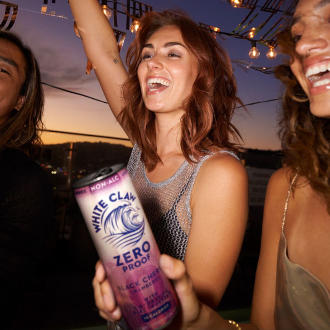 White Claw Zero Proof™ Non-Alcoholic Black Cherry Cranberry