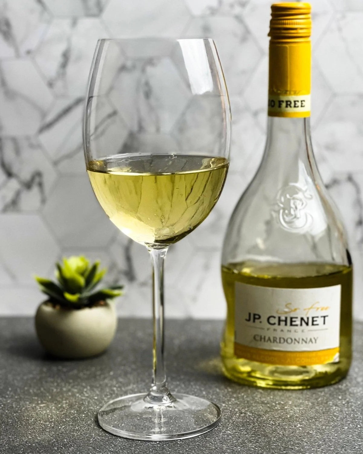 JP. Chenet Non-Alcoholic Chardonnay - Upside Drinks - Free