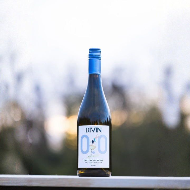 DIVIN 0.0 - Sauvignon Blanc, non-alcoholic wine, photo 5 of 7